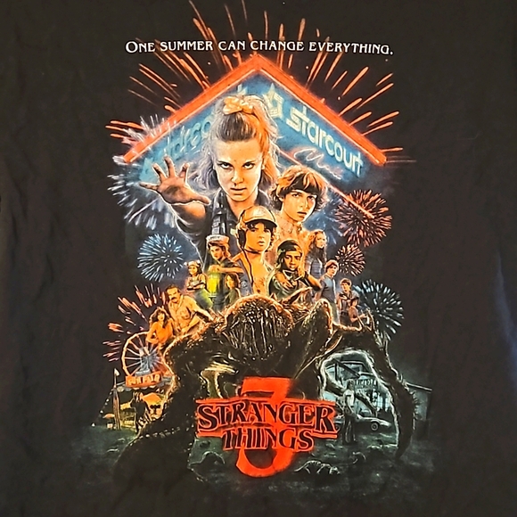Stranger Things Men's Tshirt Medium - Picture 1 of 3